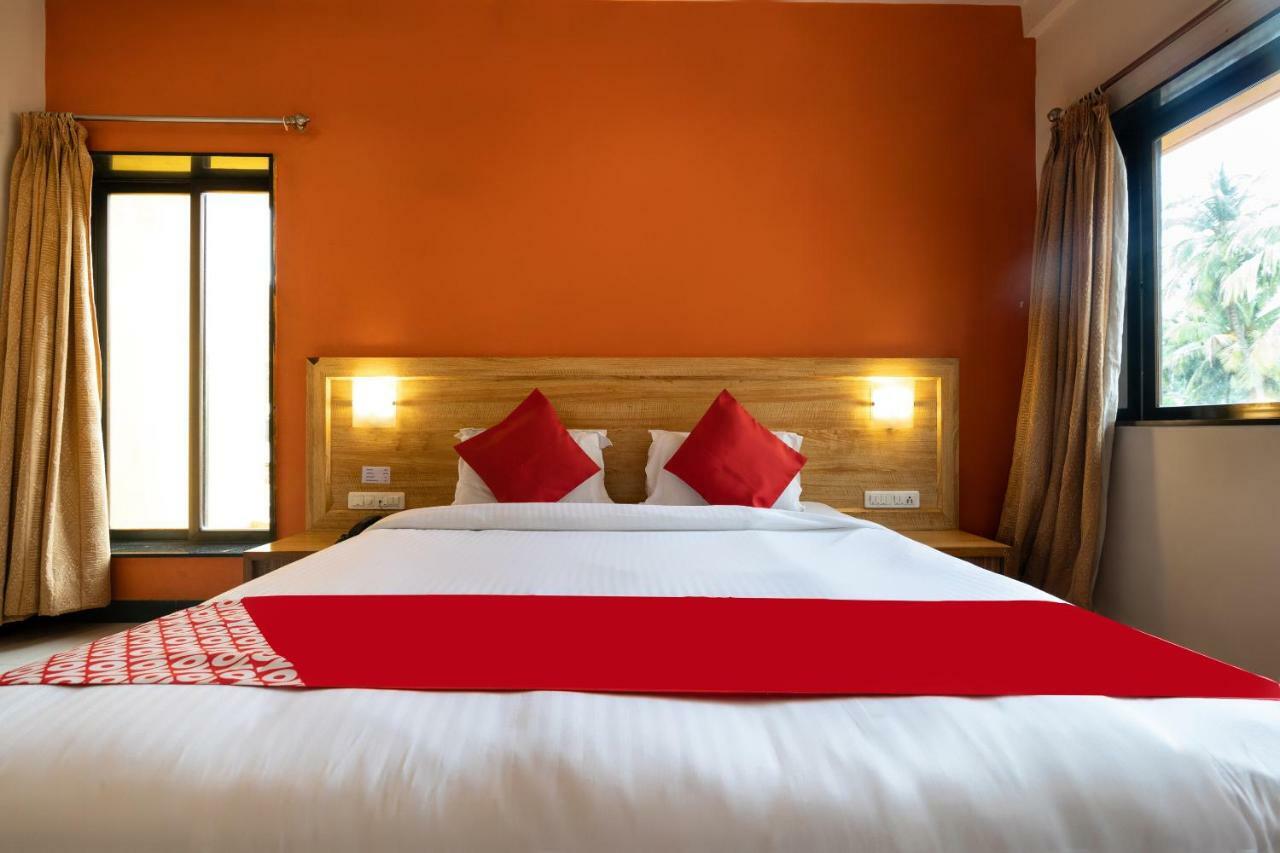 Oyo 44695 Hotel Mango Sawantwadi Exterior photo